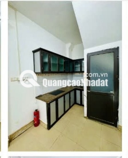 Bán nhà mặt ngõ rộng, vị trí đẹp Phố Trại Cá 26m2, 4 tầng, 3 ngủ, SĐCC GD ngay